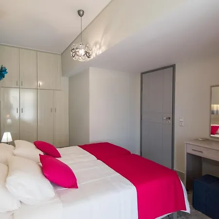 Birais 3* Rethymno (Crete)